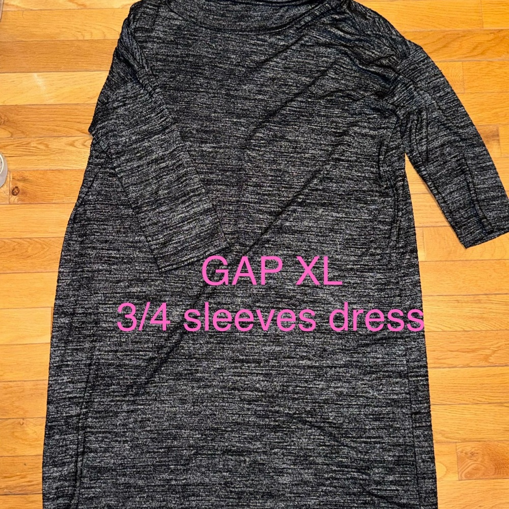GAP Charcoal Heather 3/4 Sleeve Dress